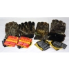 Image 1 : 4 Pairs Gates Action-Back Camo Gloves