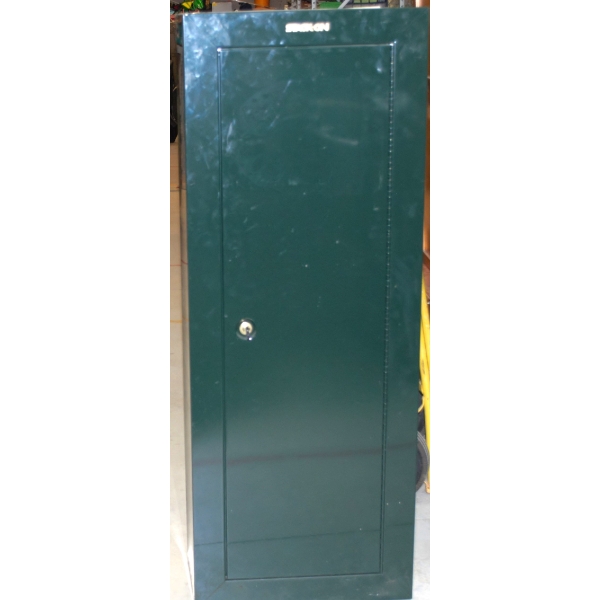Stackon Green Gun Cabinet