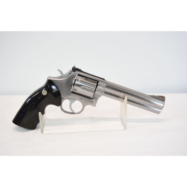 Smith & Wesson Model 686 .357 Magnum Revolver