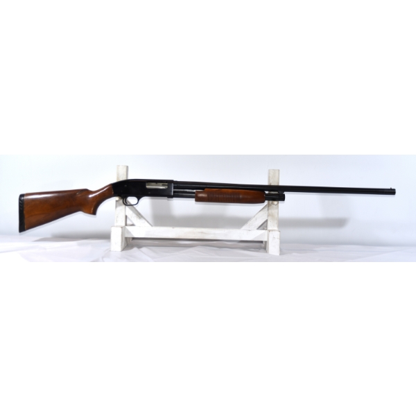 Lakefield/Mossberg 400G Pump Action 12 Gauge Shotgun