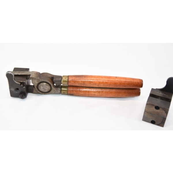 2 Ideal Single Cavity & Double Cavity Bullet Molds