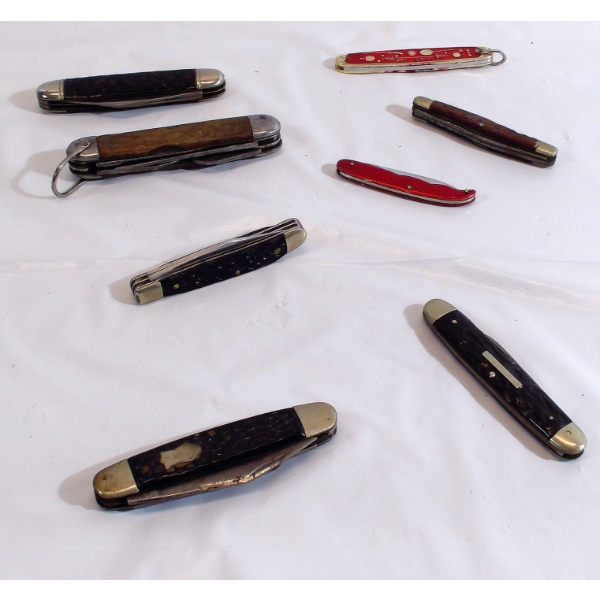 Box Lot Pocket Knifes 