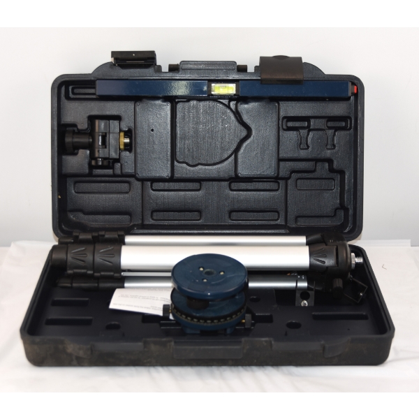 Mastercraft Laser Level with Adjustable Tripod 