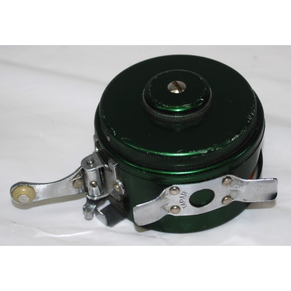 Green Japan Automatic Fly Reel