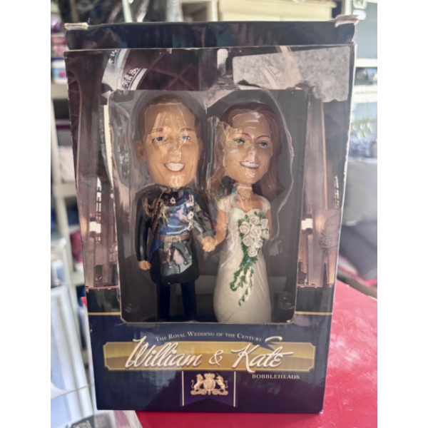 Royal Wedding of William & Kate Bobble Heads 