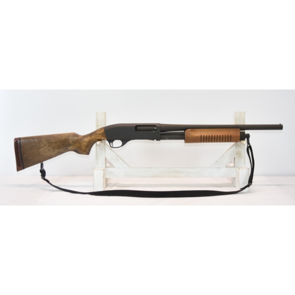 Smith & Wesson Model 3000 12 Gauge Pump Shotgun 