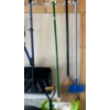 Image 3 : Tools & Garbage Can
