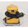 Image 2 : DeWalt Heavy Duty Palm Sander