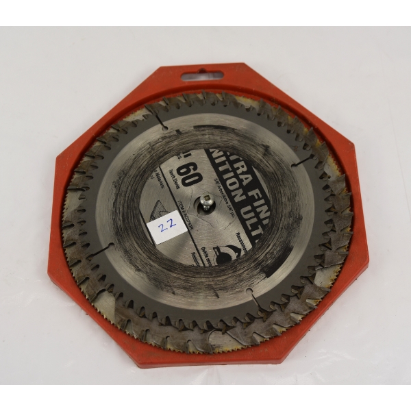 Assorted Saw Blades