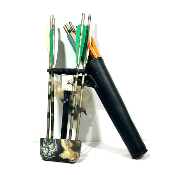 2 Quivers With Assorted Length Bolts With Assorted Heads