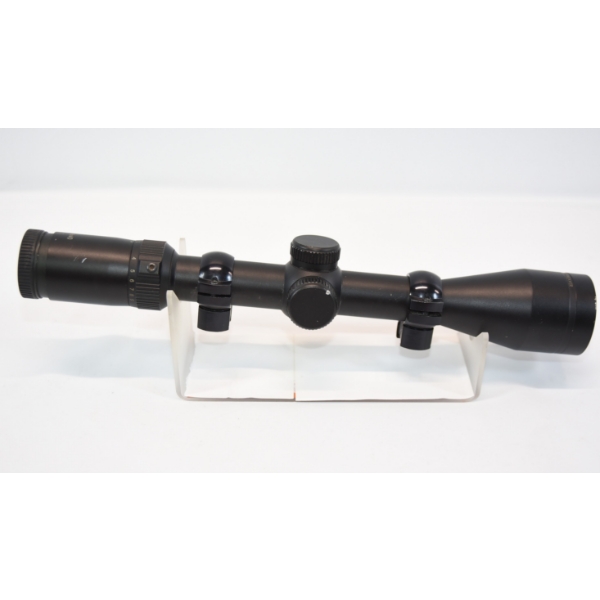Weaver 3-9x40 W/ Rings
