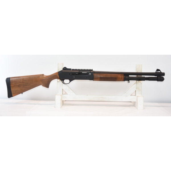 Canuck Operator Elite 12ga Semi Automatic Shotgun 