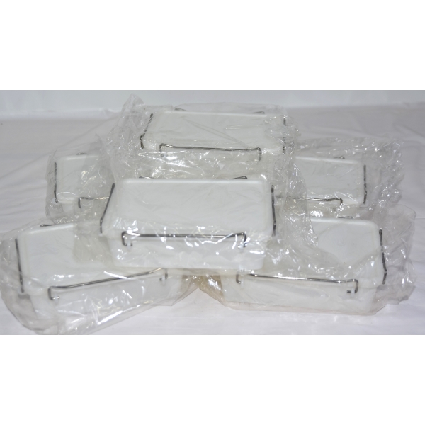  H.D. Waterproof Containers