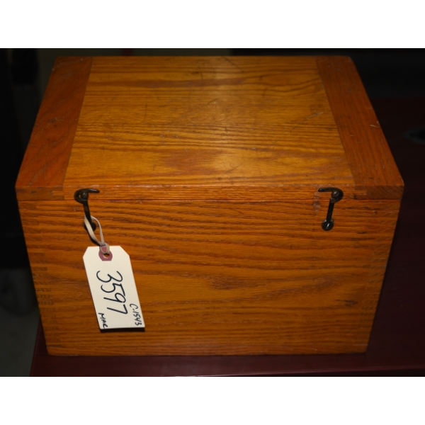 U.S. Navy Bu of ORD Telescope MK Lx XIV Mod 1 Minneapolis Honeywell Reg Co. 1943 W/ Original Wood 