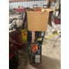 Image 2 : Black & Decker 24" Hedge Hog Hedge Trimmer