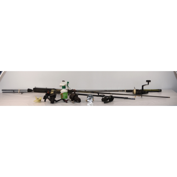 Box Lot of 3 Fishing Poles and 7 Reels