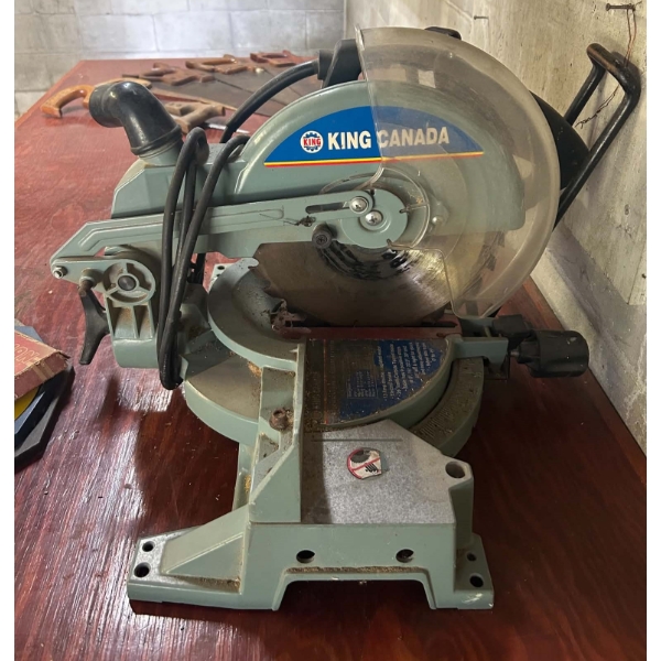 Assorted Blades, Saws and Shop Supplies 