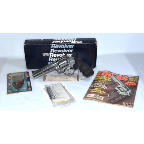 Smith & Wesson Model 627 Stainless .357 Caliber Handgun  