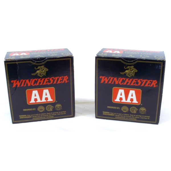 40 Rds. Winchester AA 12 Gauge 2 3/4" # 7 1/2 Shot Heavy Target Loads