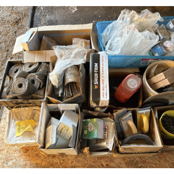 Skid Full Nails, Screws & Brackets