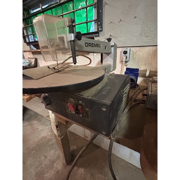 Dremel 16" 2-Speed Scroll Saw – Model 1671, w/ Blade Guard & Hold-Down