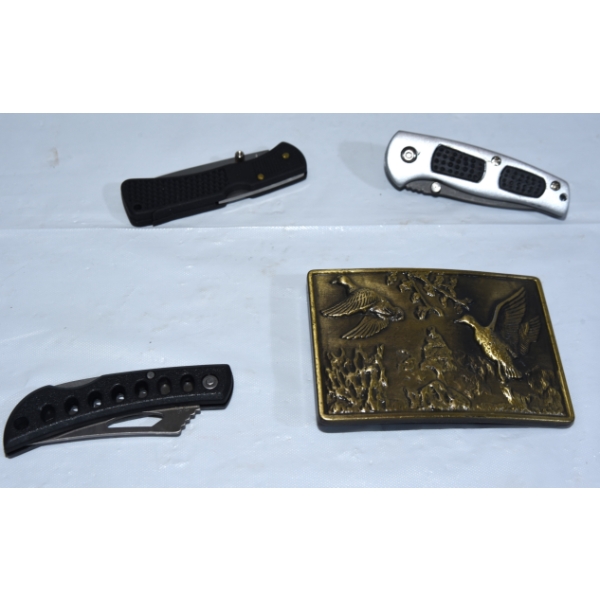 3- Lock Blade knives & 1- Duck Belt Buckle