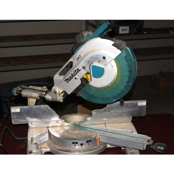 Makita DXT Sliding Compound Miter Saw – Corded