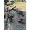 Image 4 : 6 Vintage spring-Loaded Cultivator Shanks with Sweeps