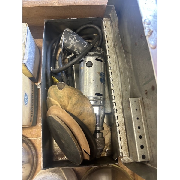 Vintage Garage Lot