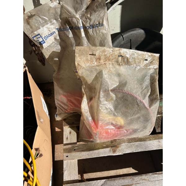 Pallet of Truck/Trailer Parts