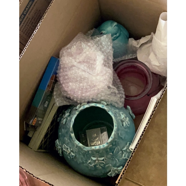Assorted Home Decor