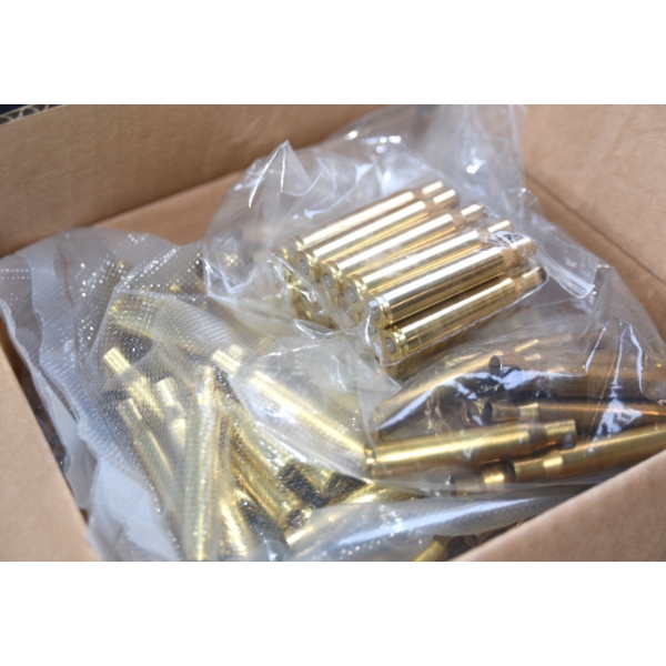 3.66 Kg Mixed UnPrimed Brass And  20 PiecesFederal  Shot Brass 