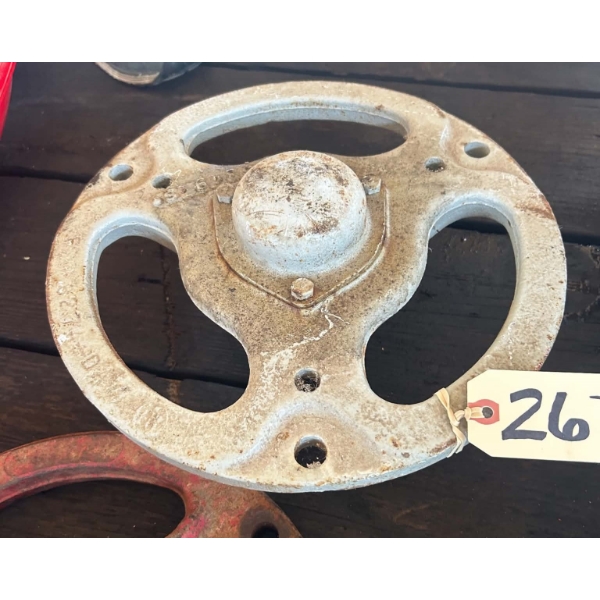 Vintage Cast Iron 3-Spoke Wheel Hub / Centre with Bearing Cap, Possibly IH