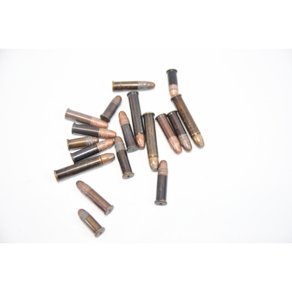 Box Lot Winchester 22cal. Dummies
