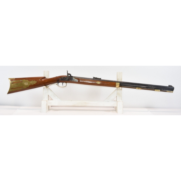 MAVI Single Shot Hawken Style .45 Caliber Percussion Rifle