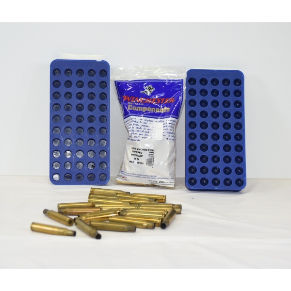71 Pieces Mixed Unprimed Brass & 2 Frankford 5 Reloading Trays