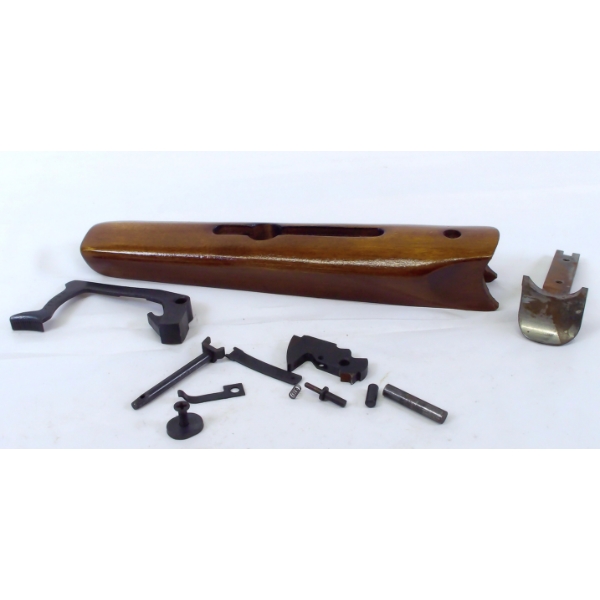 2 IJ18 Wooden Forearms, 8 IJ18 Forearm Hinge & 10 Other Parts