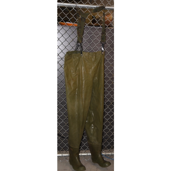 Size 10 Waders