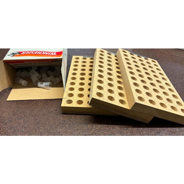 3 Wooden Martini Henry Reloading Blocks & .36 Kg Winchester Wads