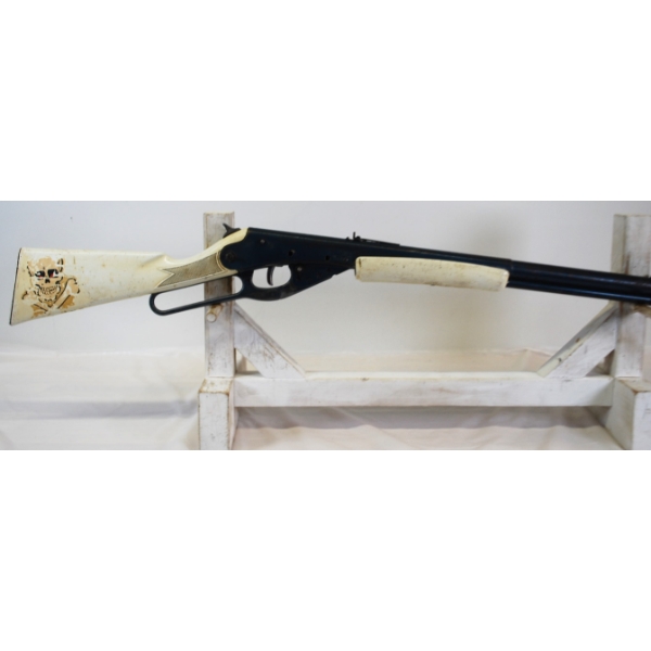 Daisy Model 110 Lever Action BB Rifle