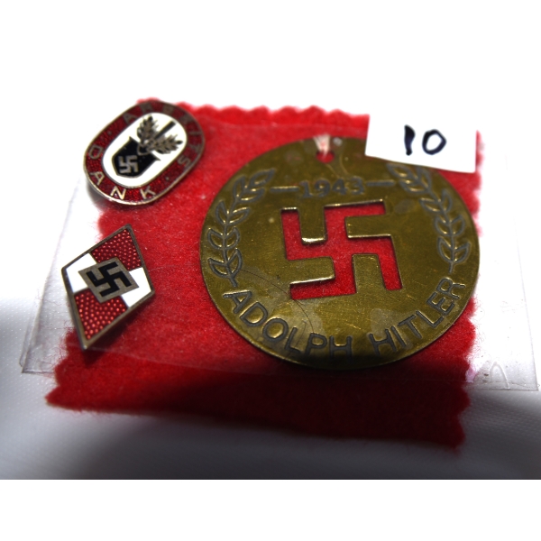 WWII German NSDAP DAF Badge & Adolf Hitler Tinnie Lot