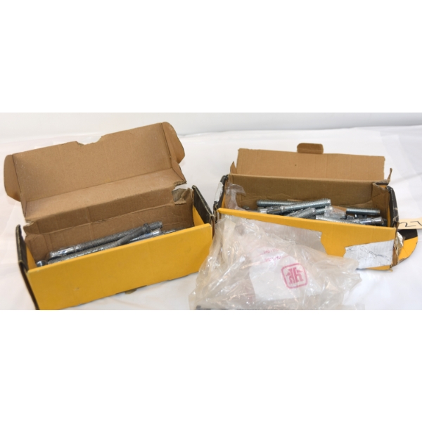 Box Lot DeWalt Power Stud 