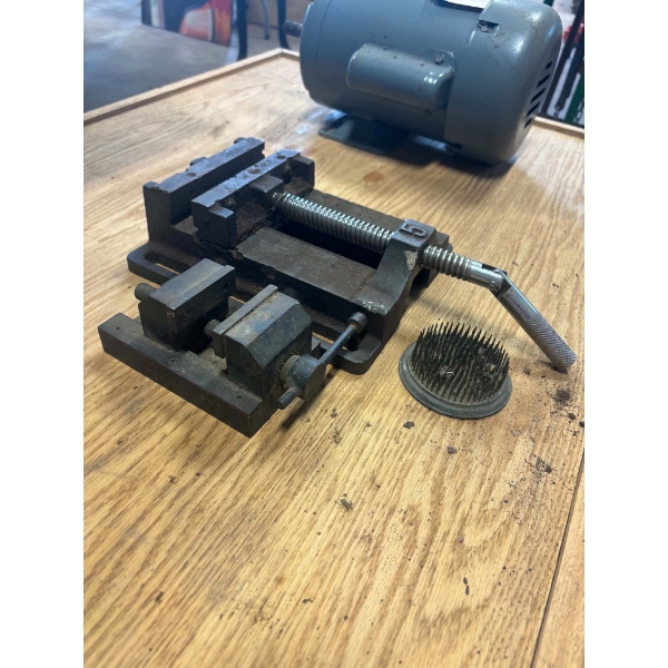 Machinist & Drill Press Vises
