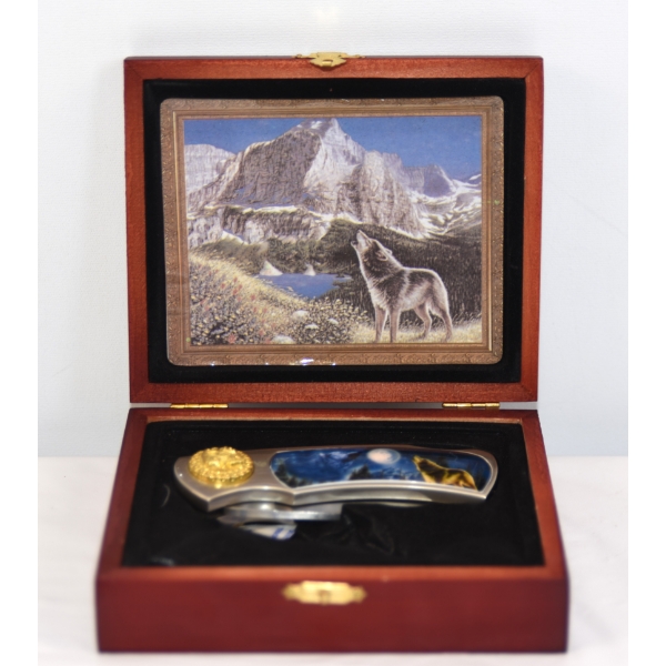 Collectible Folding Wolf Pocket Knife With Wooden Display Case