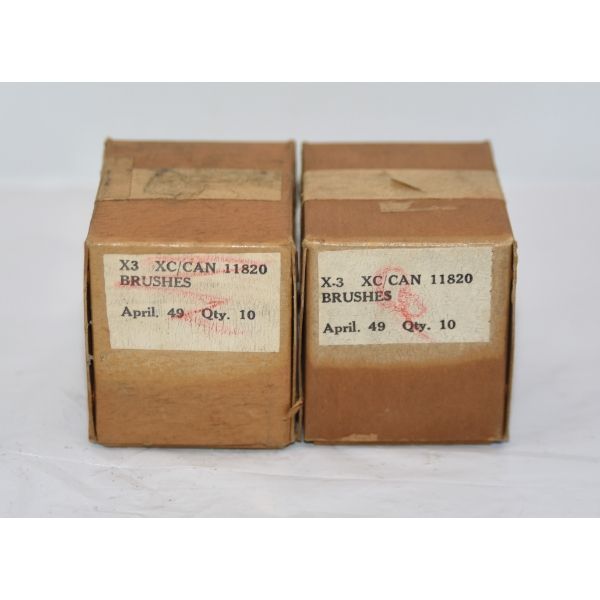 Pair Of Eye Pieces From Central Ordnance Depot Montreal Quebec - Excellent Condition
