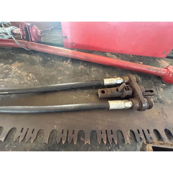 Parker Hydraulic Hoses with Dual Coupler Bracket