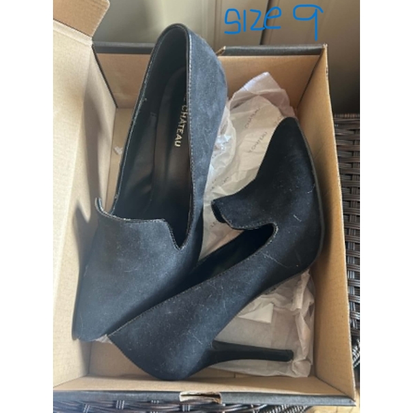 10 Sets Of Dressy Shoes