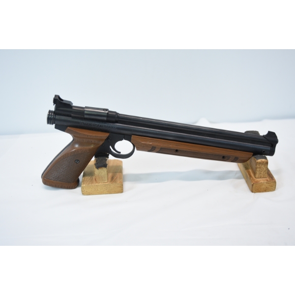Crosman Medalist Pellet Gun
