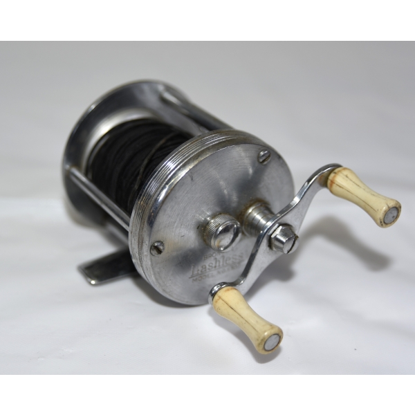 Bronson Lashless Reel