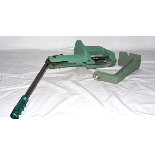 Vintage RCBS Junior 2 or Junior 3 "O" Frame Reloading press 